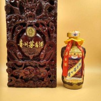 80年茅臺酒瓶回收價格值多少錢一套熱情報價