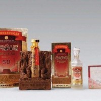 蕞近木雕版國慶50周年盛典茅臺(tái)紀(jì)念酒回收值多少錢一瓶一箱價(jià)格